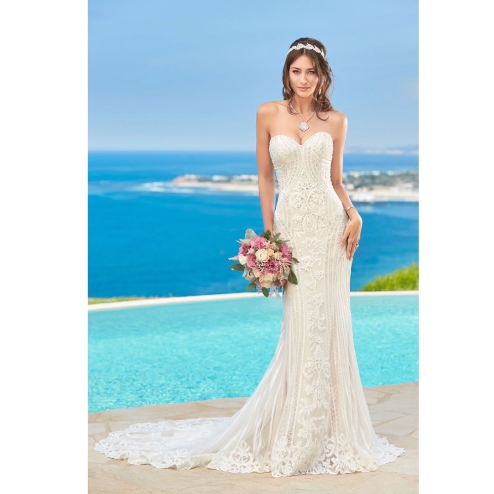 Ivory & Champagne Fit & Flare Bridal Gown